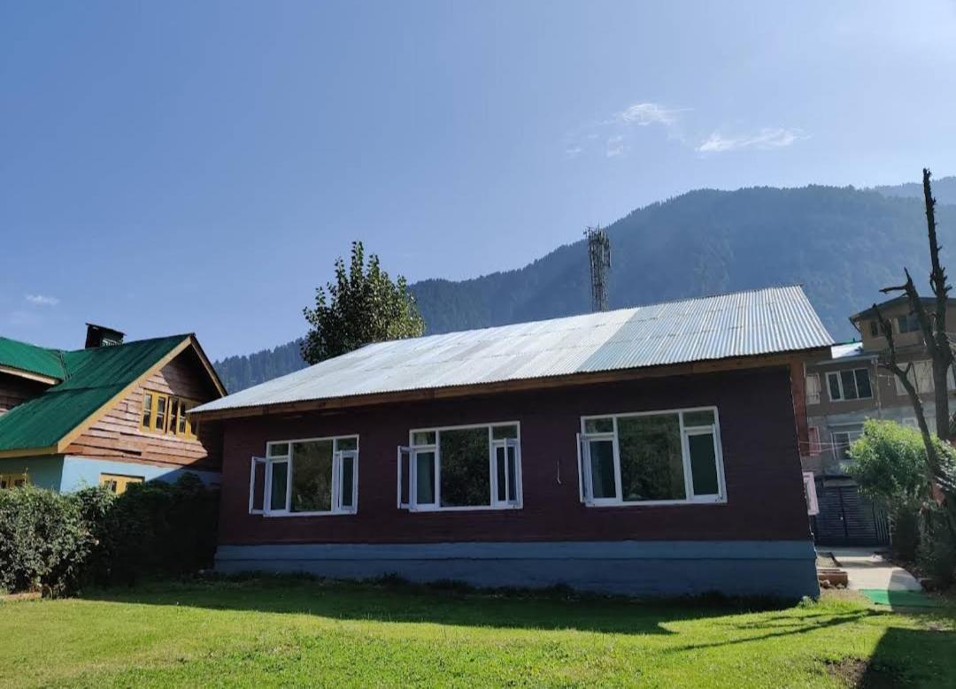Hotel Lidder Palace Pahalgām Kültér fotó